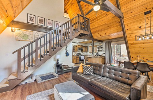 Pinetop Cabin | The Silly Goose A-Frame Cabin in Pinetop-Lakeside