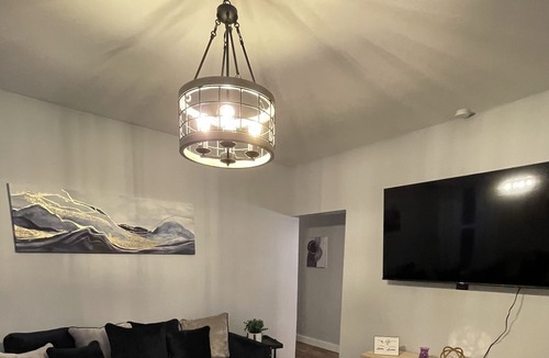 East Price Hill Apartment | The Stanton!