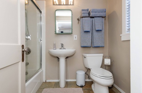 Downtown Flagstaff Cottage | The Sweet Retreat in Downtown Flagstaff