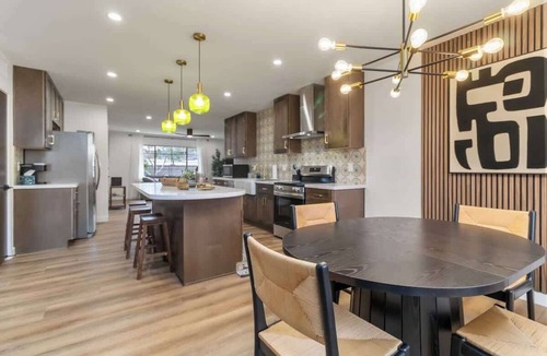 Village Grove House | The Vernon at Oldtown - Luxe Remodel