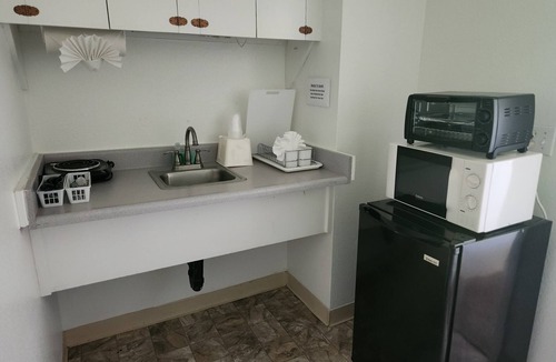 Cottonwood Hotel | The View Motel