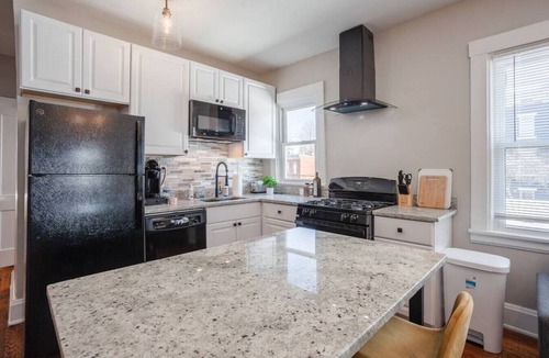 Covington Apartment | The Villa 1B Downtown Covington & by St. Elizabeth