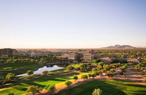 Paradise Valley Village Resort | The Westin Kierland Resort & Spa