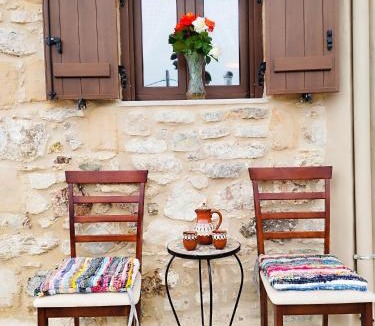 Asklipiio House | Thelya - Stone House