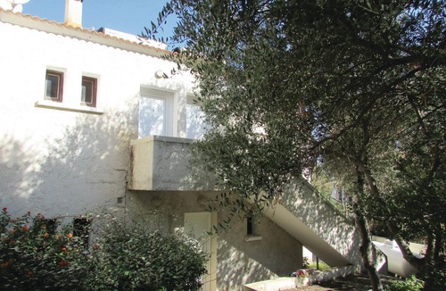 Algajola Apartment | These charming apartments (see FKO115) overlook the Corsican Mountains and are part of the accessibl
