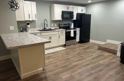 Southgate Triangle House | Thirty-Six Street Retreat