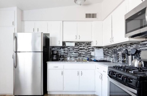 Southwest Village Apartment | This apartment is a 2 bedroom(s), 1 bathrooms, located in Scottsdale, AZ.