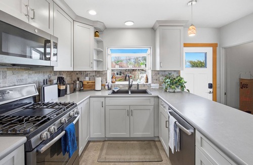 Orchard Homes House | This sunny farmhouse boasts plenty of space for gathering and enjoying all Missoula and the surrounding area has to offer. Whether it's the local charm of downtown or Montana's outdoors you're looking to enjoy it's the perfect homebase.