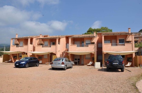 Tarcu House | Three-room apartment - Patio 2