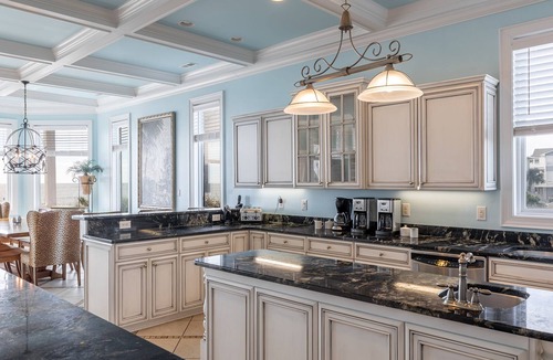 Emerald Isle House | Tickled Pink, Oceanfront Home in Emerald Isle, NC!