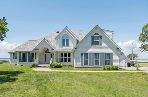 Tilghman House | Tilghman Island Waterfront Retreat with Brand New Pool – Summer 2026!