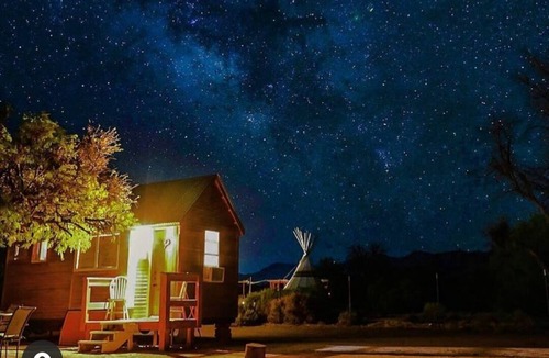 Sandy Valley Cottage | Tiny House in the Mojave Desert near Las Vegas/The Hummingbird