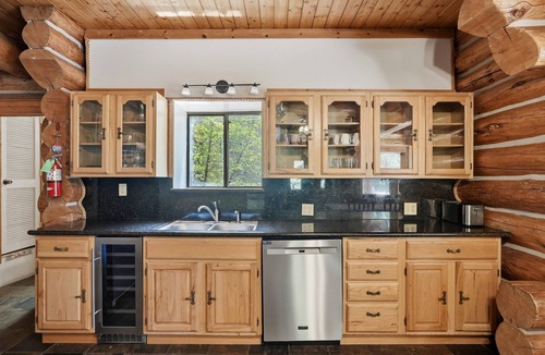 Yosemite West House | Tioga Logs
