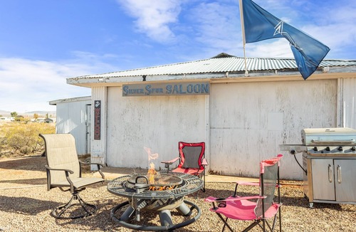 Tombstone RV Rental | Tombstone History & Cozy Cabin Glamping Stay