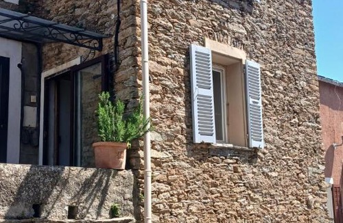 Porri House | Tour avec rooftop, vue mer, séjour insolite entre ciel et mer