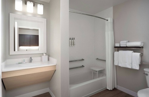 Chandler Hotel | TownePlace Suites by Marriott Phoenix Chandler/Fashion Center