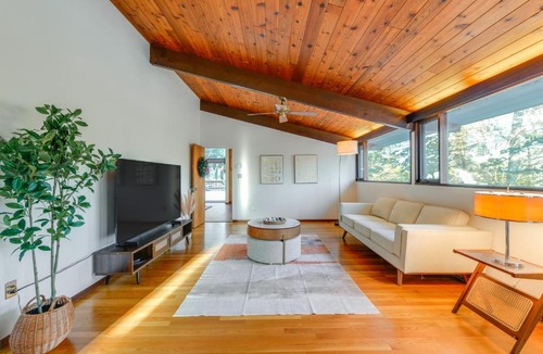 Dover House | Trail Access On-Site: Gorgeous MCM Deck House!