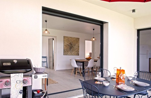 Calenzana Apartment | Tramontana, quiet place, 7 min from beach, swimming pool, bbq