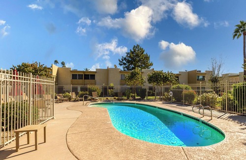 South Scottsdale Condo | Tranquil 2-bedroom condo, lots of sunshine in Old Town Scottsdale