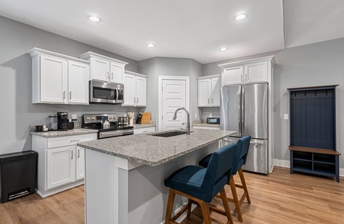 Bowling Green House | Tranquil 3-bedroom house in Bowling Green