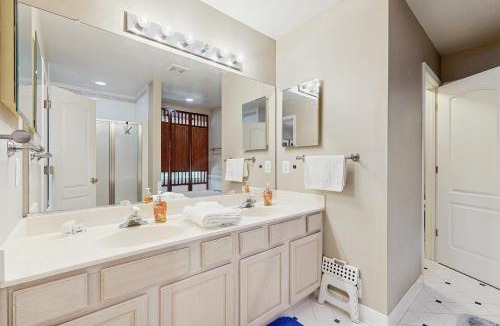 Bumpass House | Tranquil lakefront retreat with hot tub, screened porch, kayaks, and more