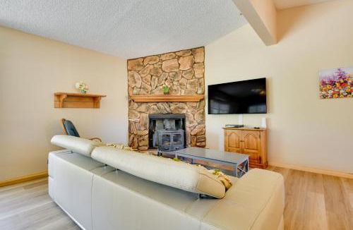 Maricopa House | Tranquil Maricopa Retreat w/Pool + Hot Tub
