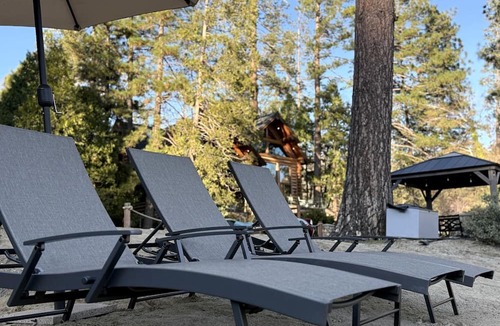 Bass Lake RV Rental | Tranquil Waterfront Hideaway with Forest Views & Outdoor Living in Bass Lake, California