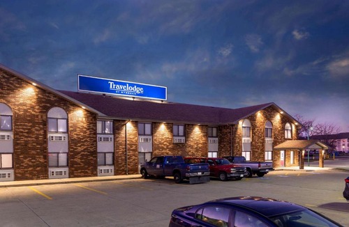 Elkhart Hotel | Travelodge by Wyndham Elkhart