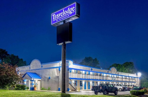 Richmond Hotel | Travelodge by Wyndham Richmond IN