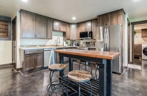 Libby Apartment | Treasure View Hideaway