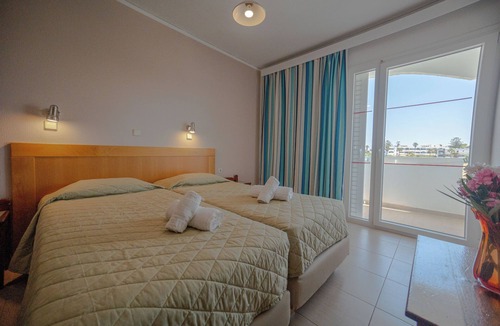 Tingaki Hotel | Tropical Sol