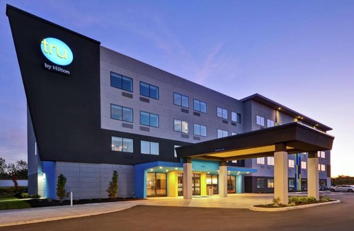 Huber Heights Hotel | Tru By Hilton Huber Heights Dayton