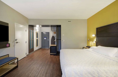 Mason Hotel | Tru by Hilton Mason Kings Island