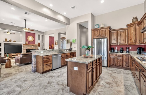 Gold Canyon House | True AZ home W/Private Casita - Lap Pool - Serene Desert Setting - Comfy & Clean