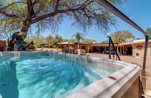 Tucson Cottage | Tucson Casita w/Shared Swim Spa, Close to Hiking!