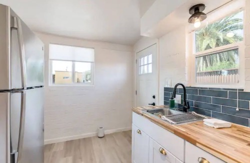 Menlo Park House | Turtle Dove Duplex, All new 2BR home 1.5 mi. to DT