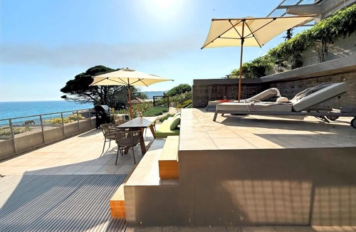 Skala Villa | Turtle Home
