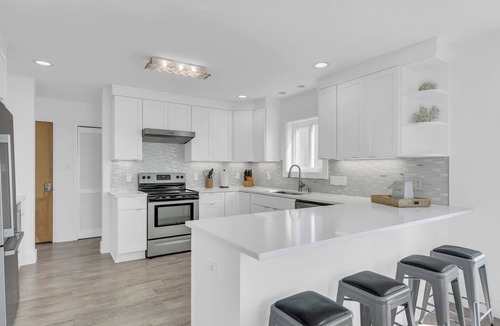 Topsail Beach House | TurtleTrax on Topsail Beach : Stunning oceanfront retreat!
