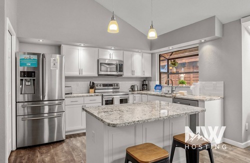 Rathdrum Villa | Twin Lakes Village Home Golf Retreat Community Pool Corner Lot and Single Level Living