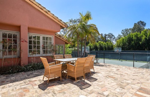 Fairbanks Ranch House | Two Bedroom Guest Home on Rancho Santa Fe Estate with Private Tennis