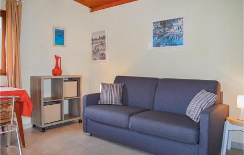 Calcatoggio House | Two-Bedroom Holiday Home In Calcatoggio