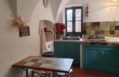 Nessa House | U Paisolu, maison de village en Corse, entre mer et montagne