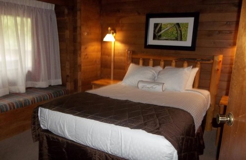 Kohls Ranch Resort | Ultimate Outdoor Getaway Unit! Near Sardine Point Day Use Area, Nature Setting