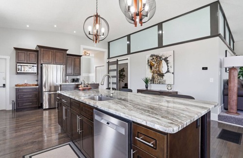 Huron House | Ultimate Waterfront Home w/Cottage & Beach-9bdrms