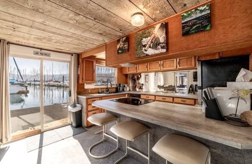 Bayview Boat Rental | Unique Floating Home on Lake Pend O'reille near Coeur d’Alene, Perfect for a Weekend on the Water