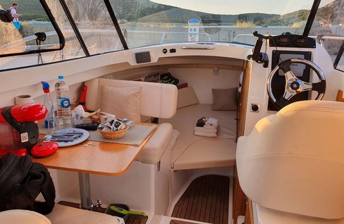 Saint-Florent Boat Rental | UNUSUAL NIGHT ABOARD A BOAT
