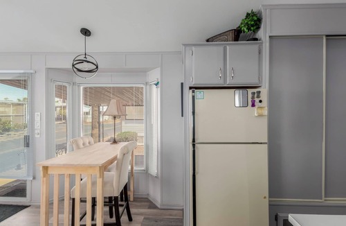 Mesa House | Updated 1-bedroom queen/Free WiFi, AC Resort of Greenfield Village Mesa 55+