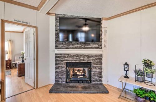 Minnesott Beach House | Updated Home Near Neuse River Fishing & Boating