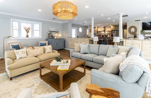 Annapolis House | Upscale Family Retreat Near Downtown Annapolis w Resort-Style Outdoor Spaces