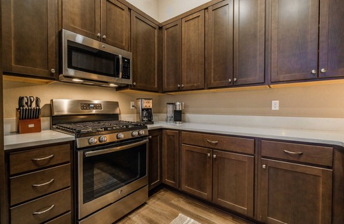 Sandpoint Condo | Upscale Lakeview Condo in Downtown Sandpoint